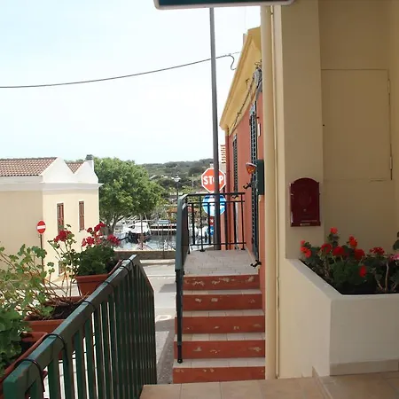 Szálloda Geranio Rosso 3*