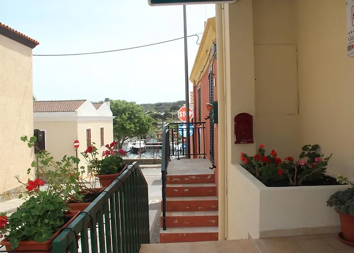 Hotel Geranio Rosso 3*